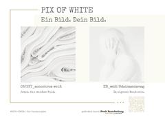 zwei weiße Bilder Papier und eine Person